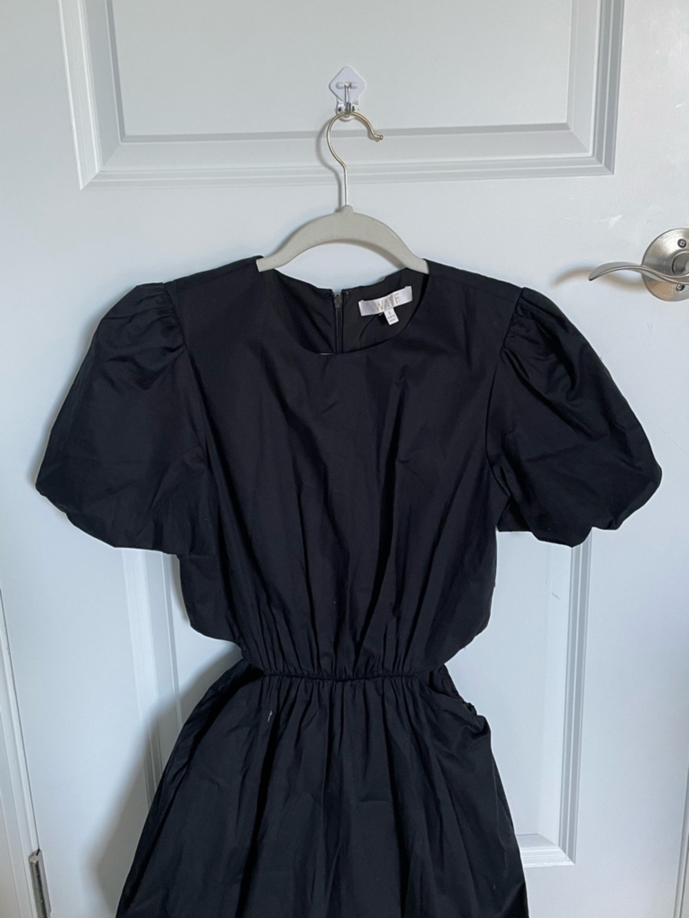 WAYF Women's Black Plaza Cut Out Tiered Maxi Dress Size Small 54424 - Picture 5 of 16